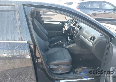 2012 Volkswagen Jetta Gli Autobahn z USA, uszkodzony, nr VIN 3VW4A7AJ3CM340935